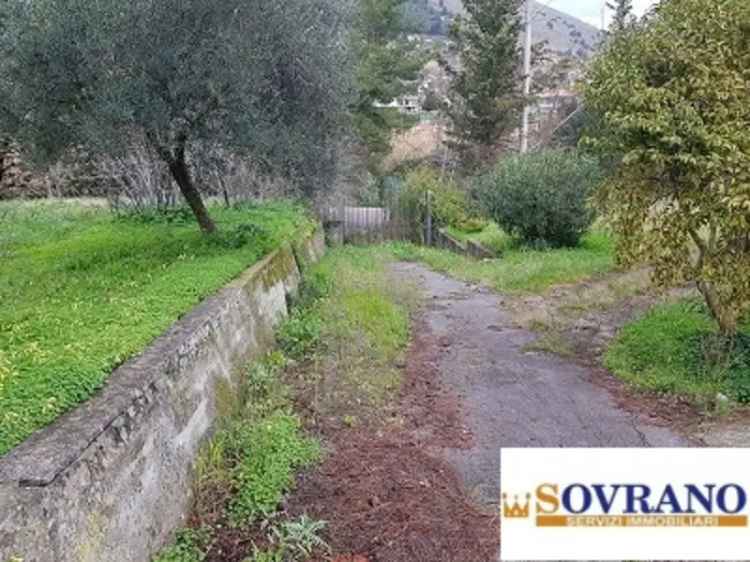 Villa in Via Pezzingoli, Monreale, 7 locali, 3 bagni, giardino privato