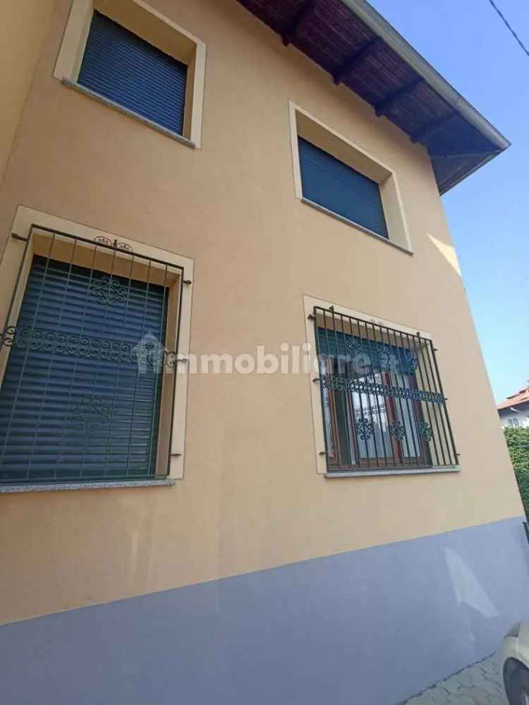 Villa unifamiliare frazione Baltigati 16, Baltigati, Valdilana