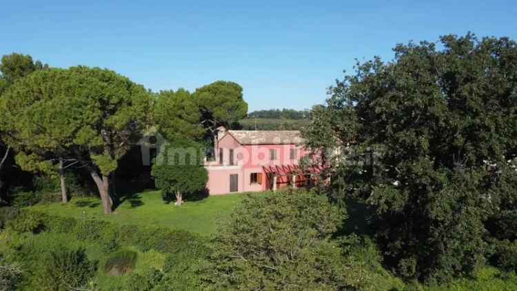 Villa unifamiliare Strada Nazionale Flaminia, Cuccurano - Carrara, Fano