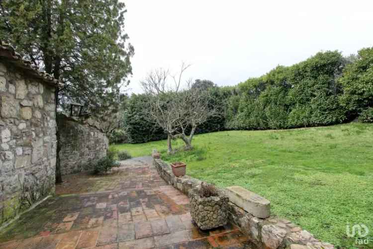 Vendita casa indipendente 15 locali di 280 m² in Todi (06059) - 114058 - iad