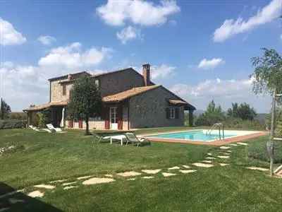 Casale in Vendita Umbria 3 Camere Piscina 218mq