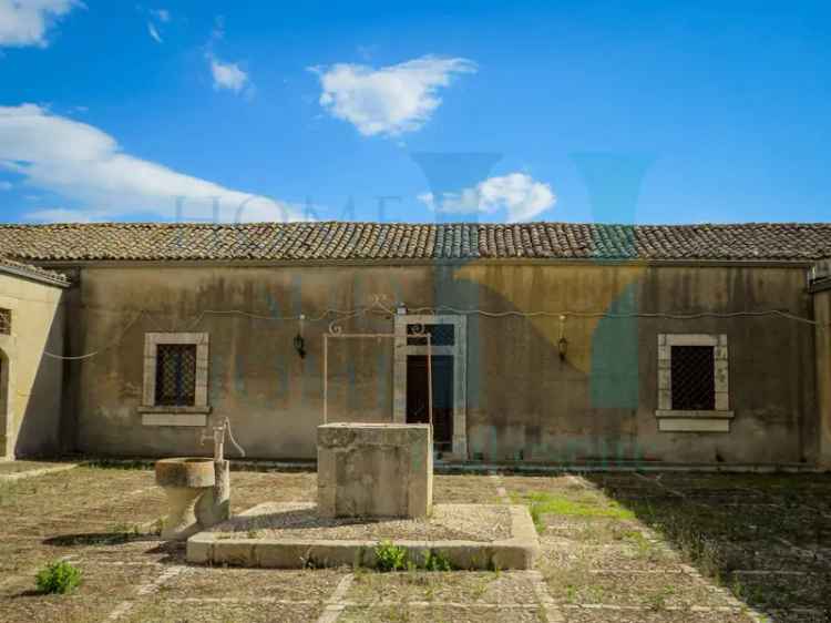 Baglio Strada Provinciale Favara Bufali Marza, Ispica