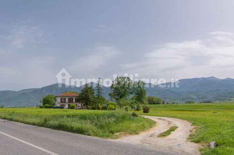 Villa unifamiliare via Ternana, Rieti