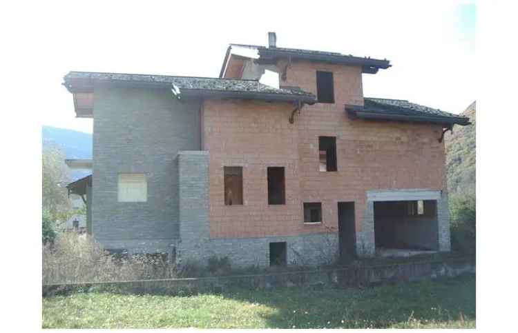 Casa indipendente in vendita a Mazzo di Valtellina