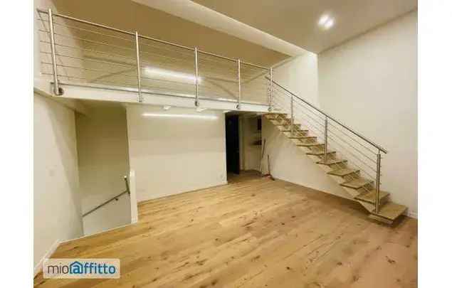 Affitto 4 camera appartamento di 82 m² in Turin