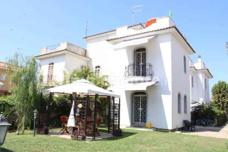 Villa plurifamiliare via Arianna 5, Torre Marina - Lido di Tirrenella, Ardea