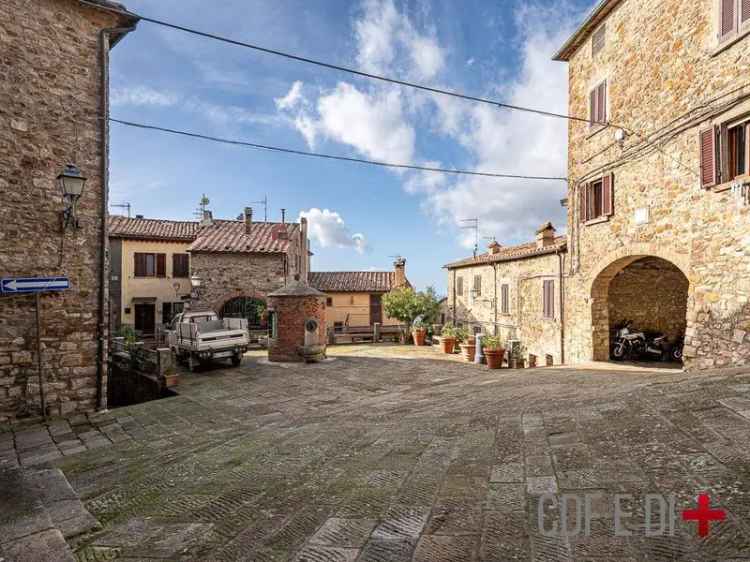 Bilocale piazza della Cisterna, Tatti, Massa Marittima