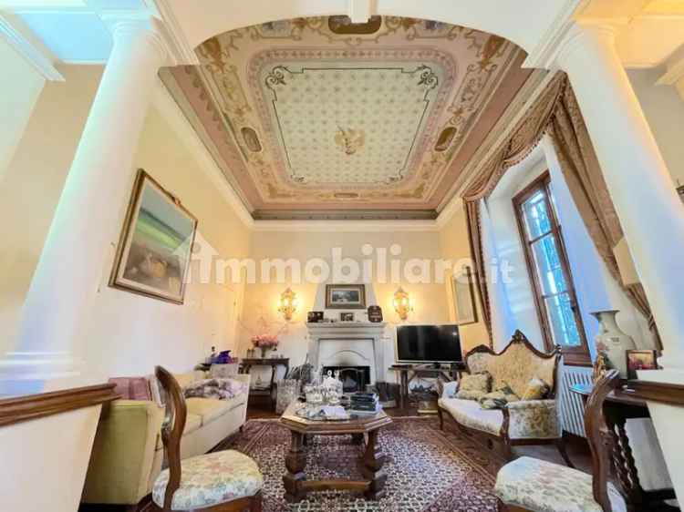 Villa bifamiliare via di Tizzano, Grassina, Bagno a Ripoli