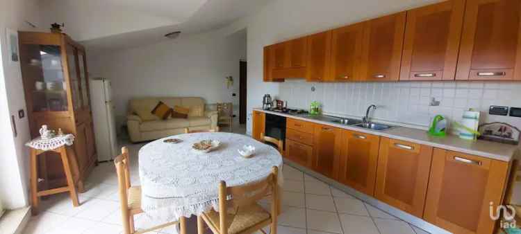 Vendita appartamento 6 locali di 90 m² a Amantea (87032) - 112618 - iad