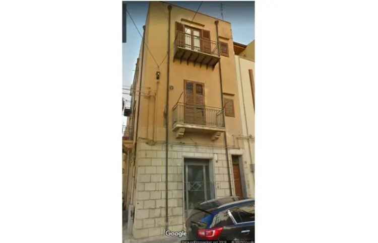 Casa indipendente in vendita a Castellammare del Golfo, Via Giuseppe Verdi 70