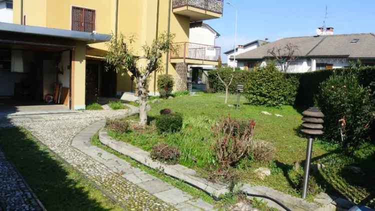 Villa a schiera in Via brodolini, Cornaredo, 4 locali, 3 bagni, 180 m²