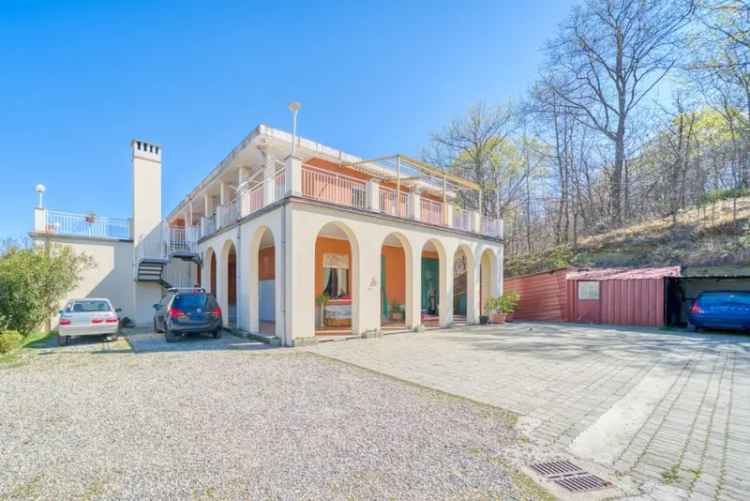 Villa trifamiliare in Strada Bellavista 5, Baldissero Torinese, 619 m²