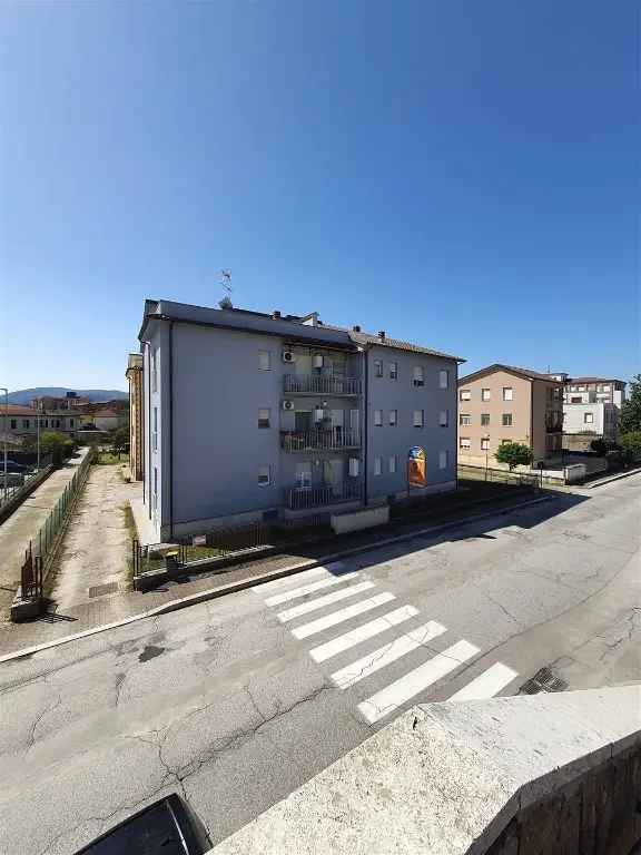 Appartamento in Via caragno 7, Ceprano, 5 locali, 1 bagno, 90 m²