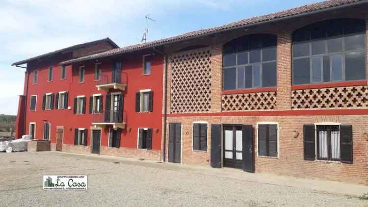 Cascina, ottimo stato, 500 m², San Damiano d'Asti