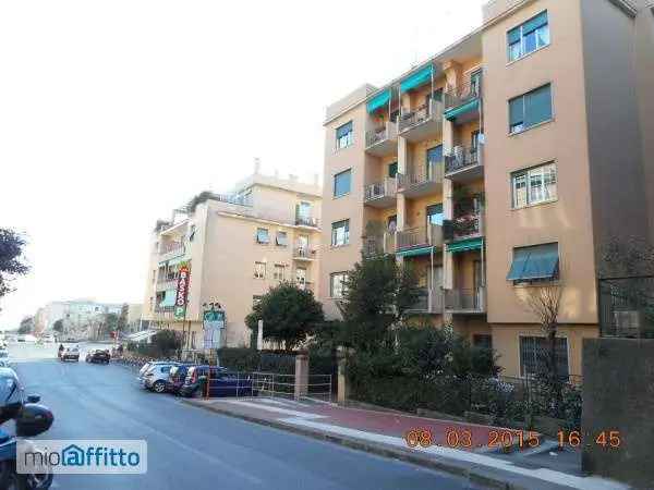 Appartamento In Affitto in Genova, Liguria