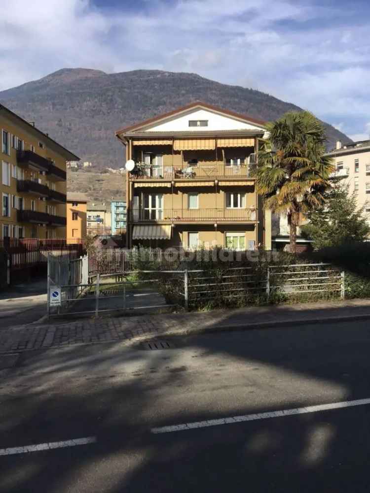 Quadrilocale via Andrea Maffei 2/C, Centro, Sondrio