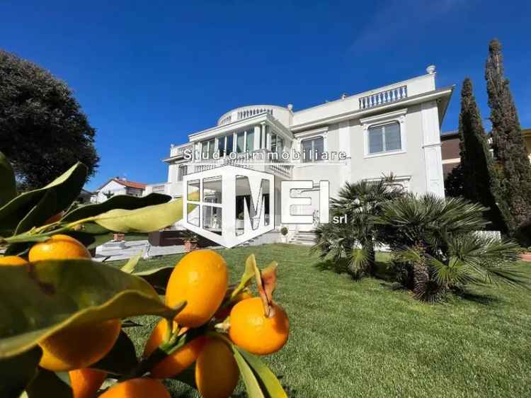 Villa unifamiliare viale di Antignano, Ardenza, Livorno