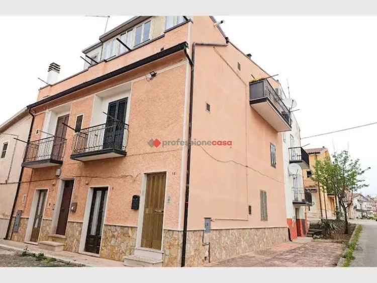 Casa Indipendente in vendita  a Rignano Garganico