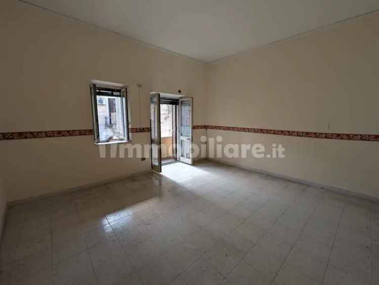 Bilocale Indipendente Frattamaggiore 70mq + Cortile 50mq