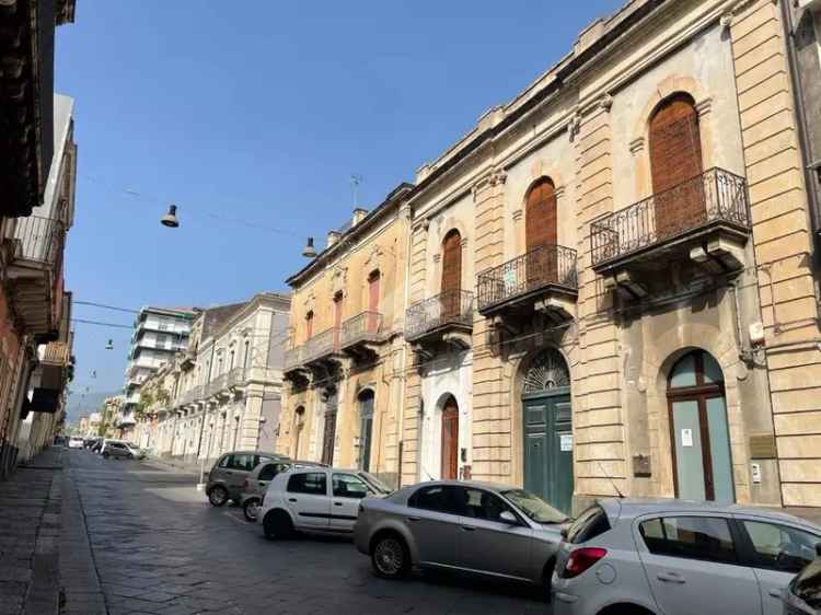 Terratetto plurifamiliare corso Italia 261, Centro, Riposto