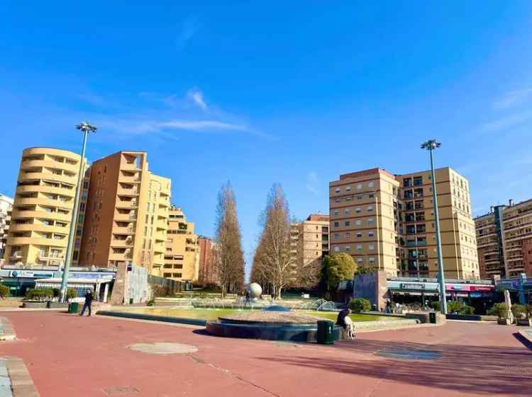 Villa singola in Viale Delle Rimembranze Di Lambrate, Milano, 5 locali