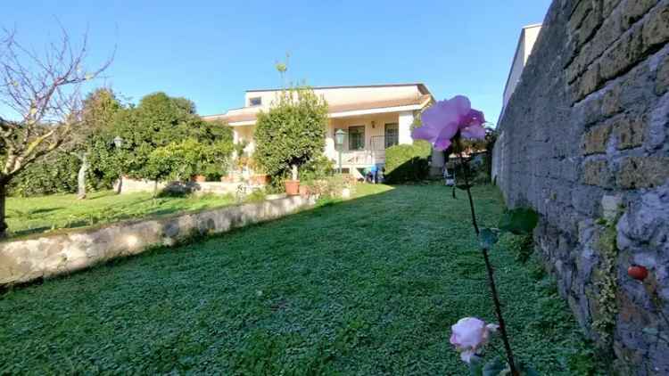 Villa bifamiliare in Via Pantanelle, 3, Aprilia (LT)