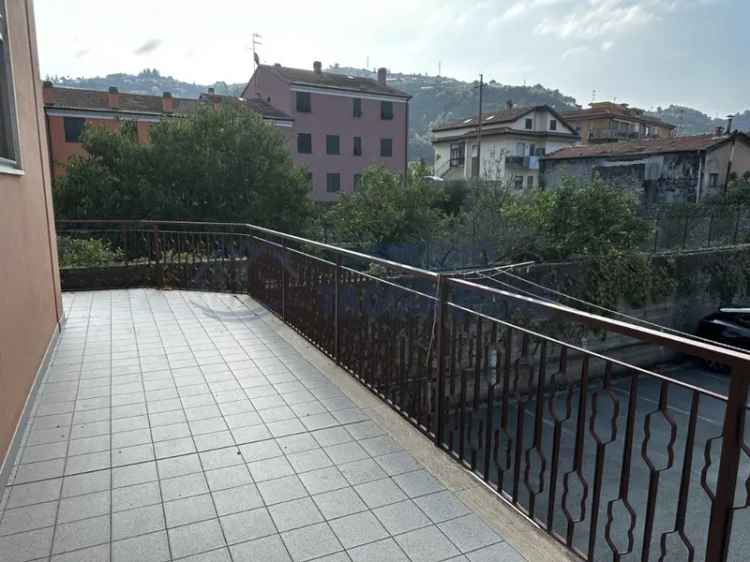 Appartamento in Via Mameli, Taggia, 5 locali, 1 bagno, 50 m²