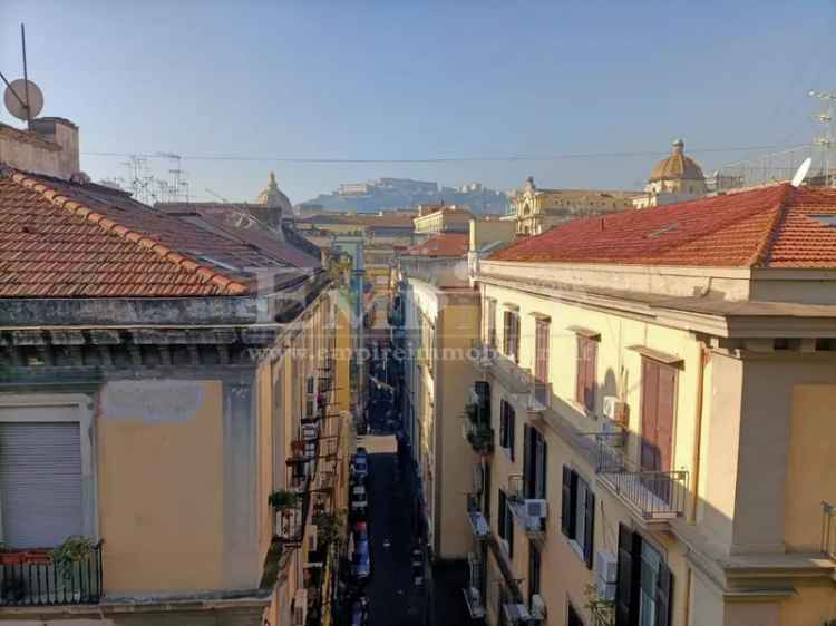 Quadrilocale corso Umberto I, Centro Storico, Napoli