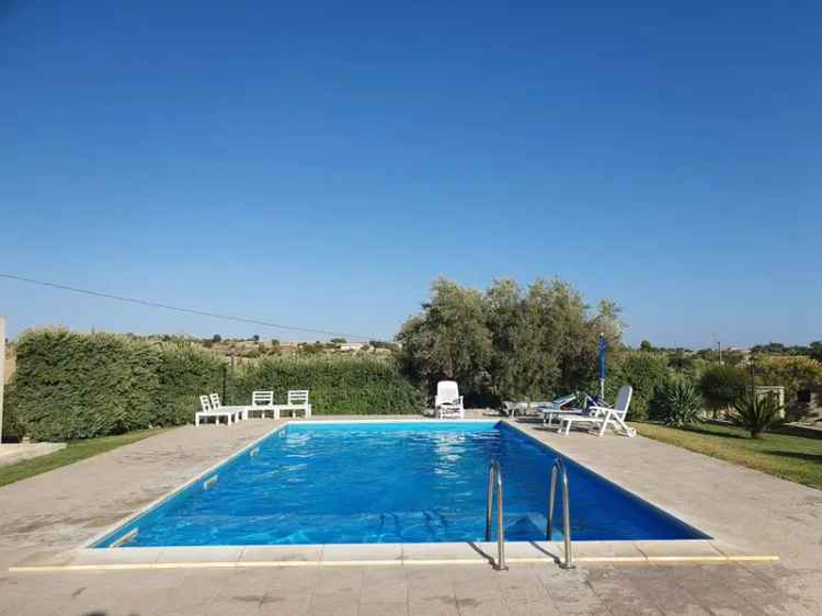 Villa unifamiliare via Modica Giarratana, Modica Alta, Modica