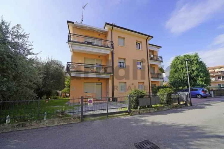 Bilocale in vendita in Via Agazzi 17, Salò -  n° 525627