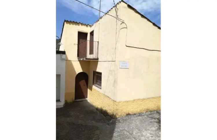 Casa indipendente in vendita a Laino Borgo