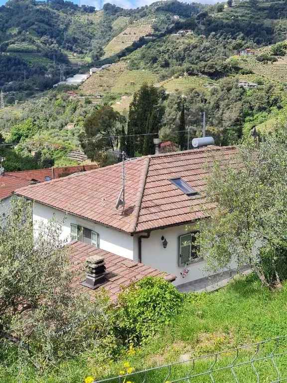 Villa in Strada oria', Soldano, 5 locali, 1 bagno, giardino privato