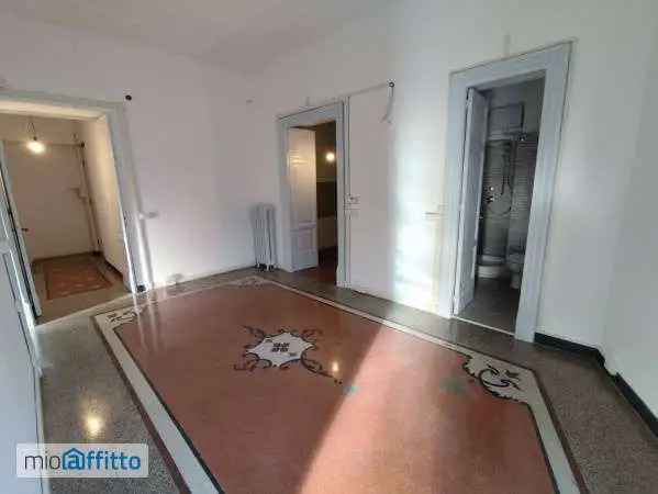 Appartamento In Affitto in Campomorone, Liguria