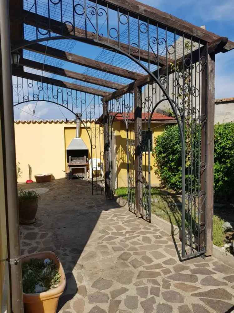 Appartamento in villa via Gravazio, Centro, Briatico