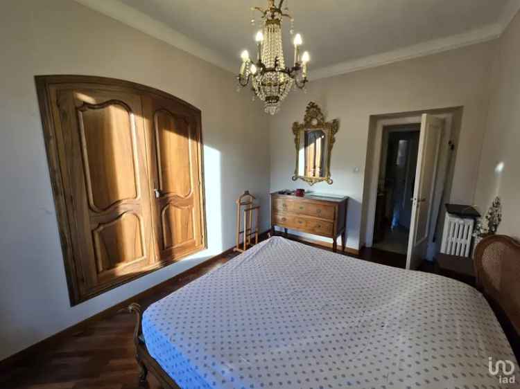 Locazione appartamento 6 locali di 116 m² a Genova (16122) - 135058 - iad