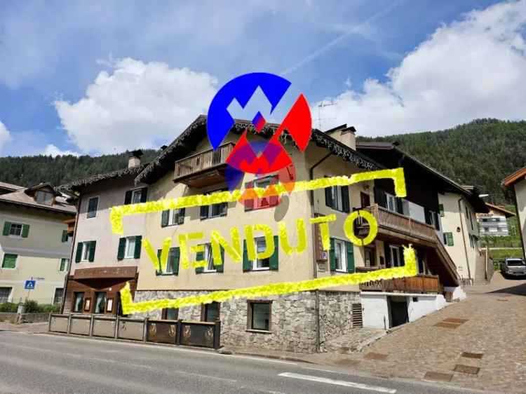 Appartamento in Troi Hugo de Rossi, Sèn Jan di Fassa, 5 locali, 125 m²