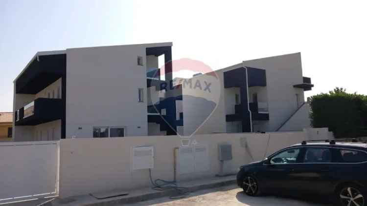 Appartamento in Via Salvy D'Albergo, Ragusa, 9 locali, 2 bagni, 167 m²