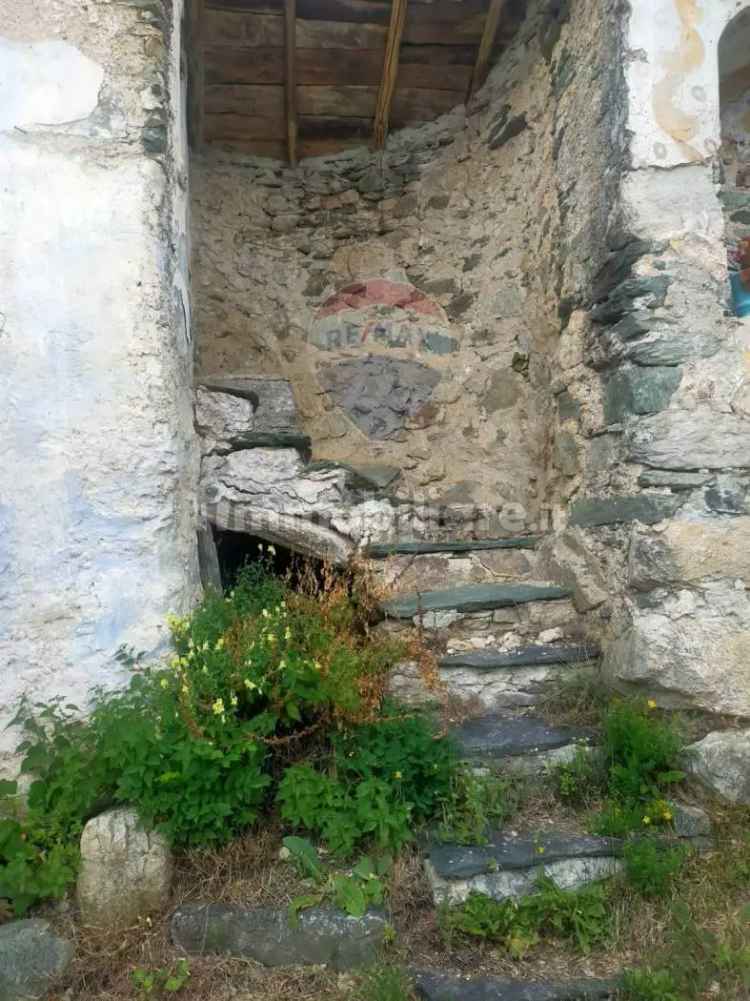 Rustico frazione quarzina, Ormea