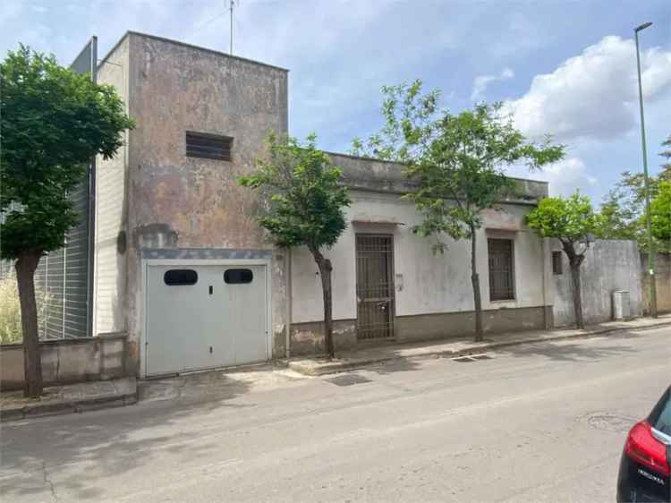 Appartamento in Via nardò, Casarano, 5 locali, 100 m² in vendita