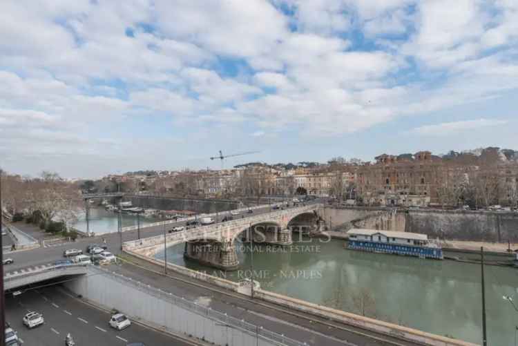 Appartamento Lungotevere Dei Mellini, Prati, Roma