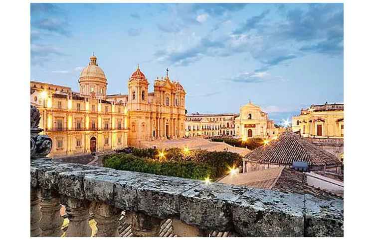 Affitto Villa Vacanze a Noto