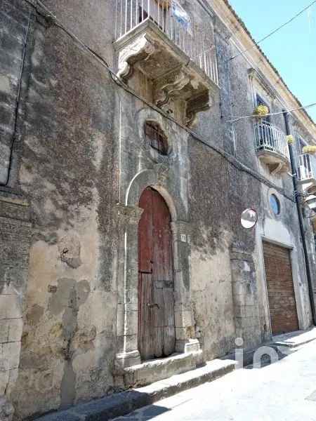 Vendita quadrilocale di 80 m² a Palazzolo Acreide (96010) - 121079 - iad