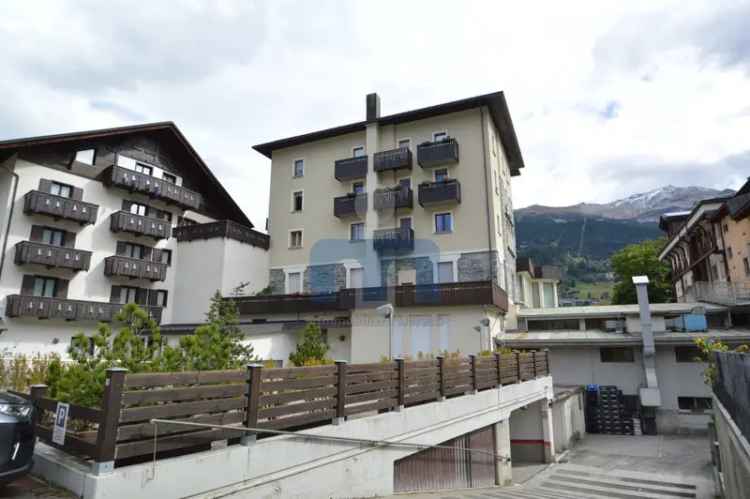 Bilocale via Milano 48, Centro, Bormio