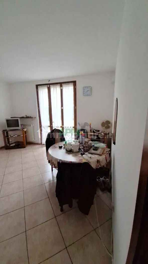 Villa plurifamiliare via Aschedamini 15, Casale Cremasco, Casale Cremasco-Vidolasco