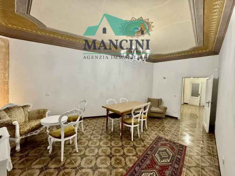 Appartamento in CORSO MATTEOTTI, Jesi, 6 locali, 2 bagni, 150 m²