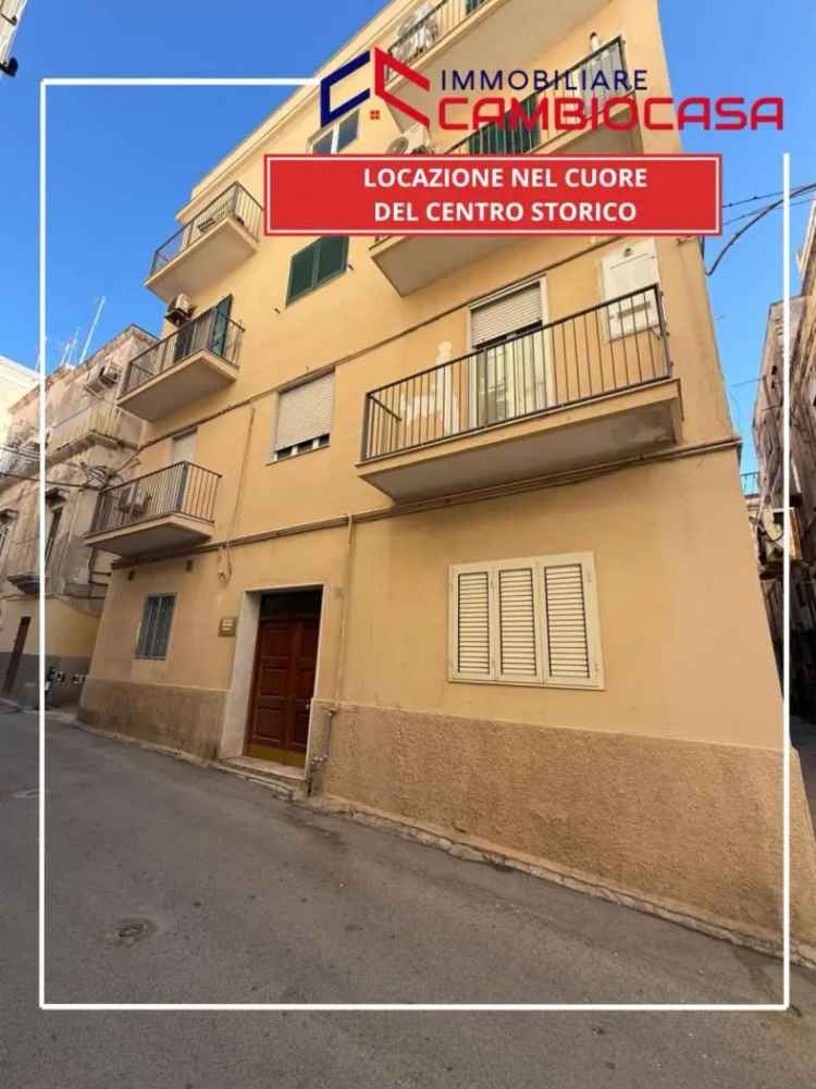 Bilocale via San Francesco 13, Isola - Città Vecchia, Taranto