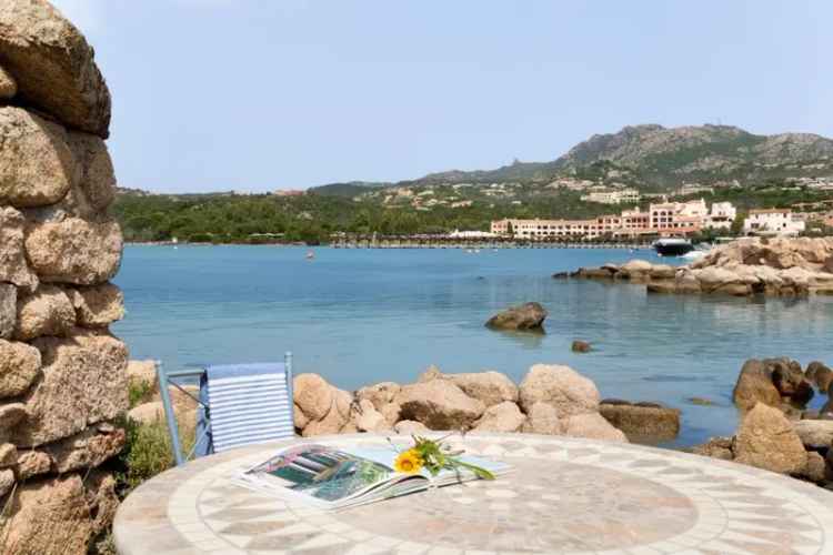 Villa in Località Cala di Volpe, Arzachena, 5 locali, 3 bagni, 200 m²