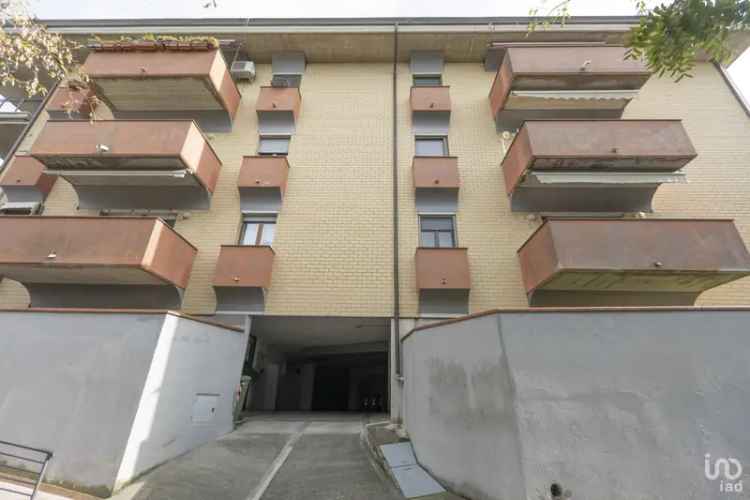 Vendita appartamento 6 locali di 130 m² a Filottrano (60024) - 128663 - iad