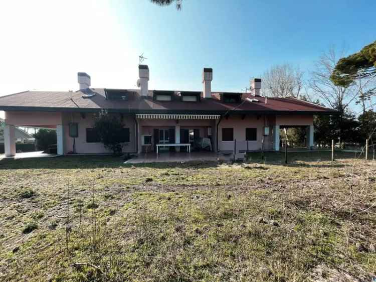 Villa a schiera via Po di Levante, Rosolina