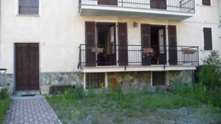 Appartamento in Via acqui 27/1, Mioglia, 7 locali, 100 m² in vendita